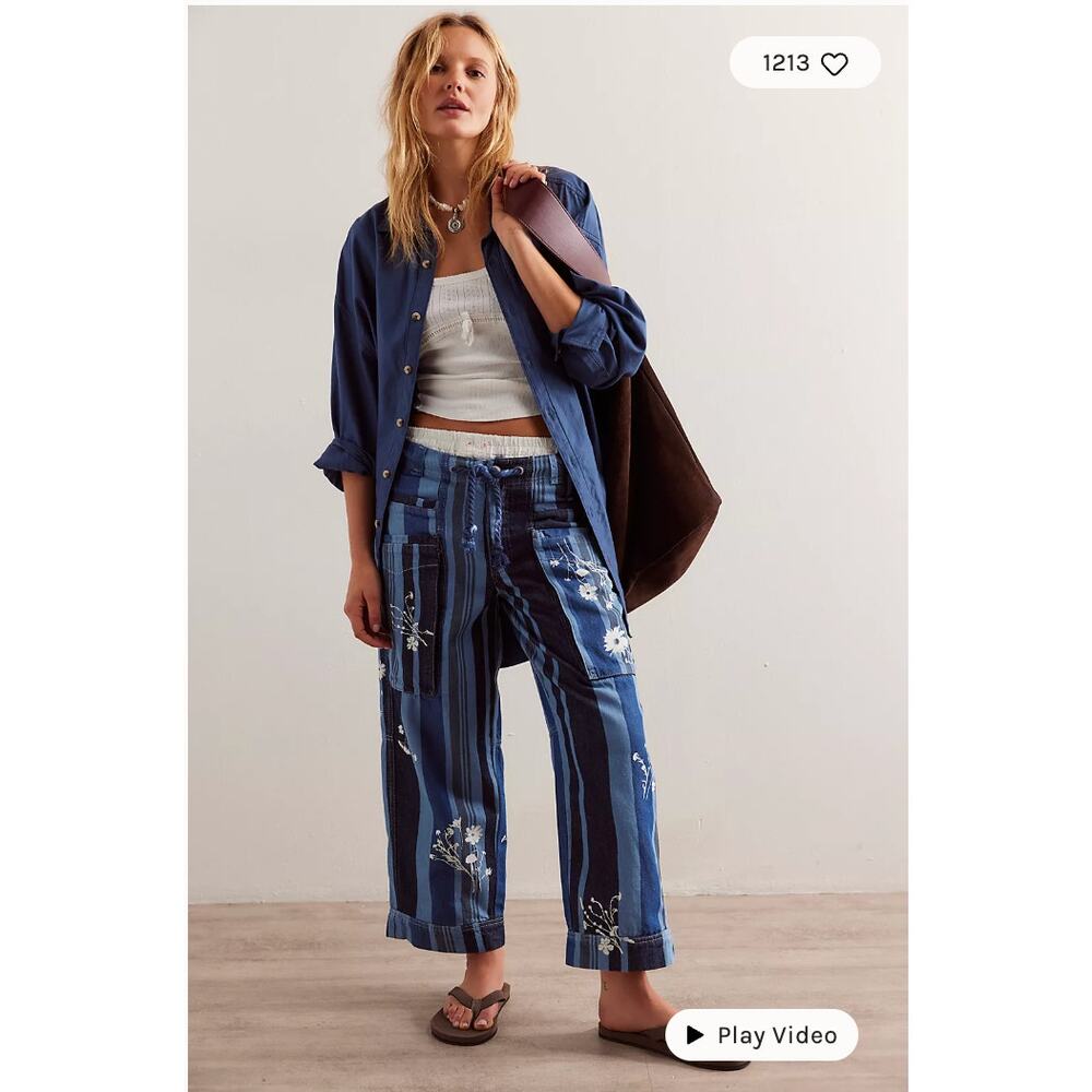Free People We The Free Cove Crop Pull-On Jeans XS NWT; perfect condition